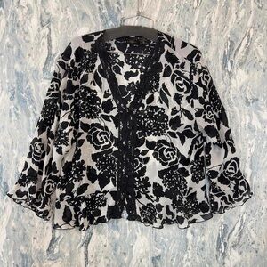 Floral Black and White Blouse